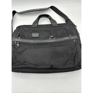 Tumi Alpha 2 Compact Large Screen Briefcase Laptop Bag Nylon Black 26114D2 Read